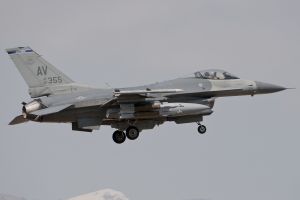 aviano april 02  2011 viper37 f 16cm 87 0355 510thfs 31stfw  aviano ab  italy aviano april 02  2011 viper37 f 16cm 87 0355 510thfs 31stfw  aviano ab  italy