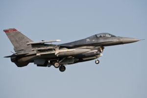 aviano april 03  2011 weasel54 f 16cm 92 3918 480thfs 52ndfw  spangdahlem ab  germany aviano april 03  2011 weasel54 f 16cm 92 3918 480thfs 52ndfw  spangdahlem ab  germany