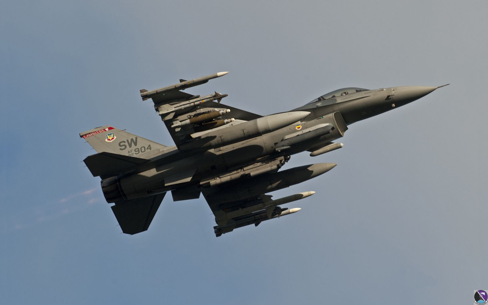 aviano august 11  2011 oup300 f 16cm 92 3904 77thfs 20thfw  shaw afb  sc aviano august 11  2011 oup300 f 16cm 92 3904 77thfs 20thfw  shaw afb  sc