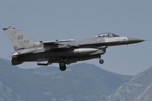 aviano august 21  2011 oup103 f 16cm 88 0413 510thfs 31stfw  aviano ab  italy rtb aviano august 21  2011 oup103 f 16cm 88 0413 510thfs 31stfw  aviano ab  italy rtb