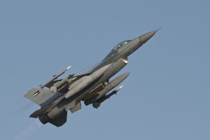 aviano august 24  2011 oup822 f 16a 683 6thsquadron al azraq ab  jordan aviano august 24  2011 oup822 f 16a 683 6thsquadron al azraq ab  jordan