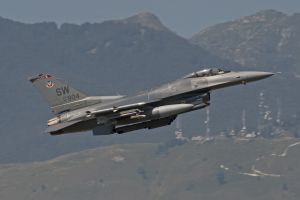 aviano august 26  2011 oup204 f 16cm 92 3904 77thfs 20thfw  shaw afb  sc 02 aviano august 26  2011 oup204 f 16cm 92 3904 77thfs 20thfw  shaw afb  sc 02
