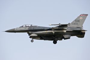 aviano june 02  2011 lucky11 f 16cm 90 0806 77thfs 20thfw  shaw afb  south carolina rtb aviano june 02  2011 lucky11 f 16cm 90 0806 77thfs 20thfw  shaw afb  south carolina rtb