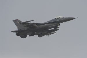 aviano june 05  2011 lucky15 f 16cm 91 0345 77thfs 20thfw  shaw afb  south carolina havy rain  aviano june 05  2011 lucky15 f 16cm 91 0345 77thfs 20thfw  shaw afb  south carolina havy rain