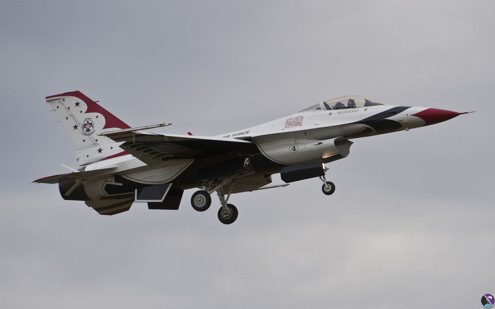aviano june 11  2011 t bird4 f 16c usaf ads 57thwg nellis afb  nevada rtb aviano june 11  2011 t bird4 f 16c usaf ads 57thwg nellis afb  nevada rtb