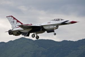 aviano june 11  2011 t bird6 f 16c usaf ads 57thwg nellis afb  nevada rtb aviano june 11  2011 t bird6 f 16c usaf ads 57thwg nellis afb  nevada rtb