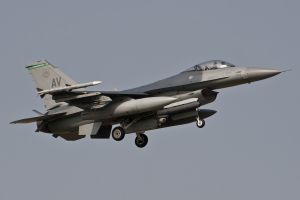 aviano march 26  2011 viper05 f 16cm 88 0532 555thfs 31stfw avianoab  italy aviano march 26  2011 viper05 f 16cm 88 0532 555thfs 31stfw avianoab  italy