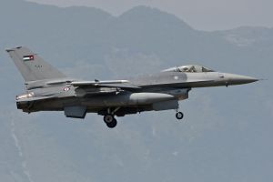 aviano may 21  2011 saif35 f 16a 680 6thsquadron al azraq ab  jordan aviano may 21  2011 saif35 f 16a 680 6thsquadron al azraq ab  jordan