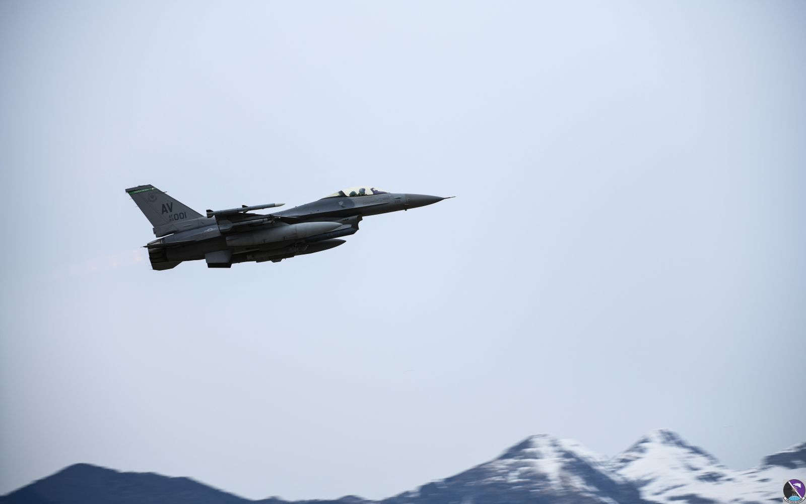 Aviano soars Aviano soars